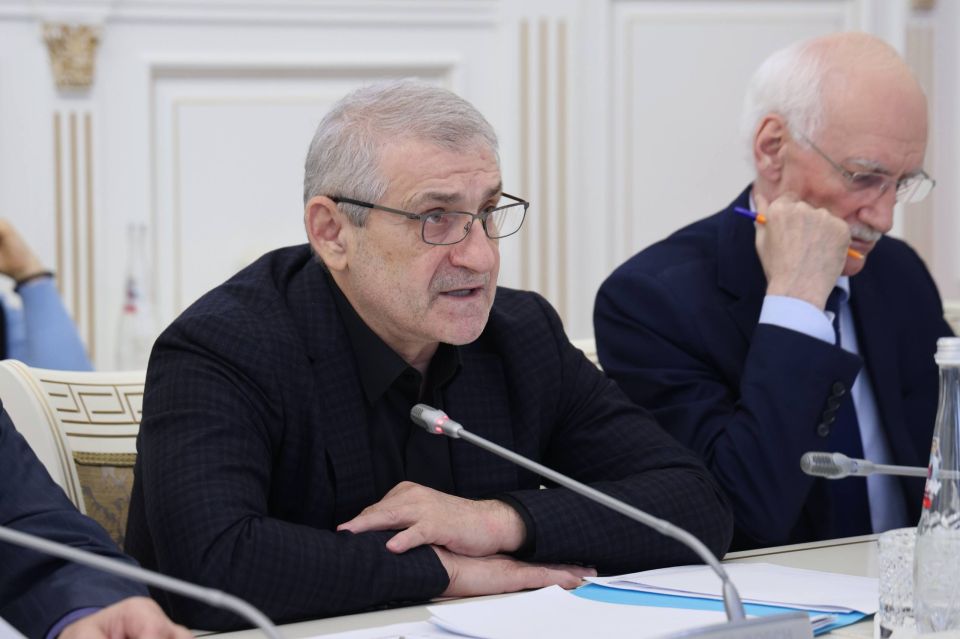 ������, ������� ���������� � �������� ����� � ��� ��������� ������ �������� ����������� ����������������� � ���������� ��������?