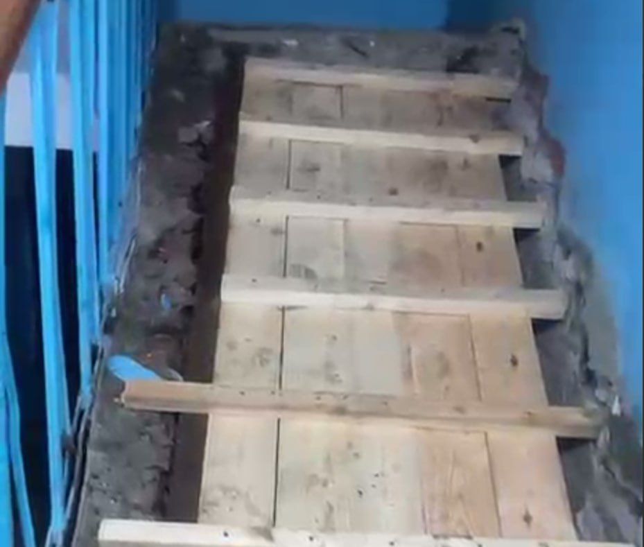 � ������� ��������� ���������� ���� � ��������������� ����