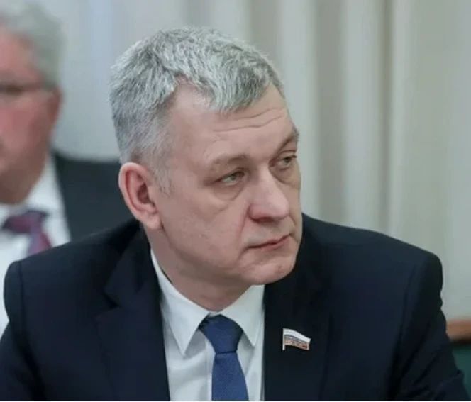 �������� ������ �������� ������������ � ����� � ���� ����������� ���������� �������� �