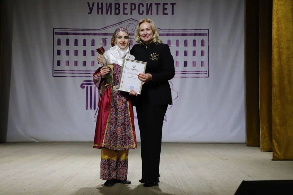 ������ ������� �������� ������������ ��������������� ����������� � ���������� ��� ����������� ������������