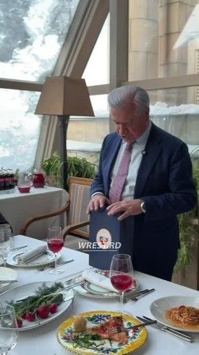 ��������� ��� ����� � ������� �� ��������, � ���� ����������� ������ ������ �������� ���� ����������� ���������, ������� �� ���� ������� � ������� ���� � ������