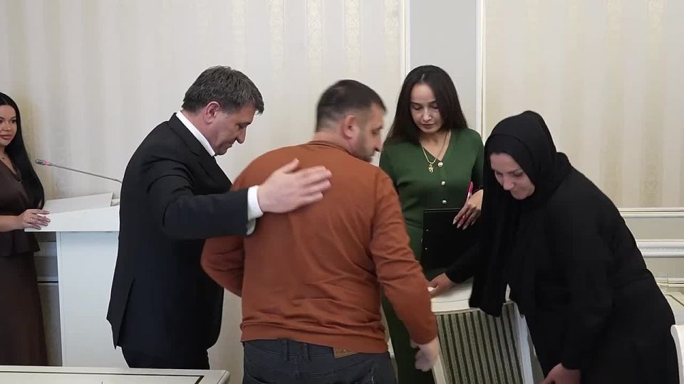 ������� ������ ��������������� � ��� ������� ��������� �����, ������������� �������� � ���� ����, ������� �� �������� ���� ����� ������ ������� �����������