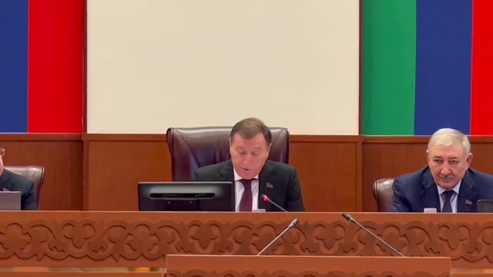 ������ ��������� �������� �� ������� �������� � ������ ���������� ������ � ����� ������, ��������������� ������������� ����� �������-���� ��������, ������� ��������� 18 ������� �� 103-� ���� �����