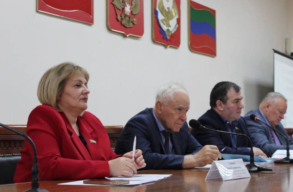 Следующим вопросом повестки стали изменения в порядок оказания материальной помощи отдельным категориям граждан в связи с проведением специальной военной операции