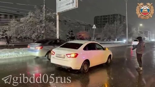 Сегодня, 1 марта 2026 года, примерно в 19:00, в Махачкале, на проспекте Акушинского, 25-летний местный житель, управляя автомобилем «LADA Vesta», совершил наезд на женщину, переходившую проезжую часть вне зоны пешеходного...