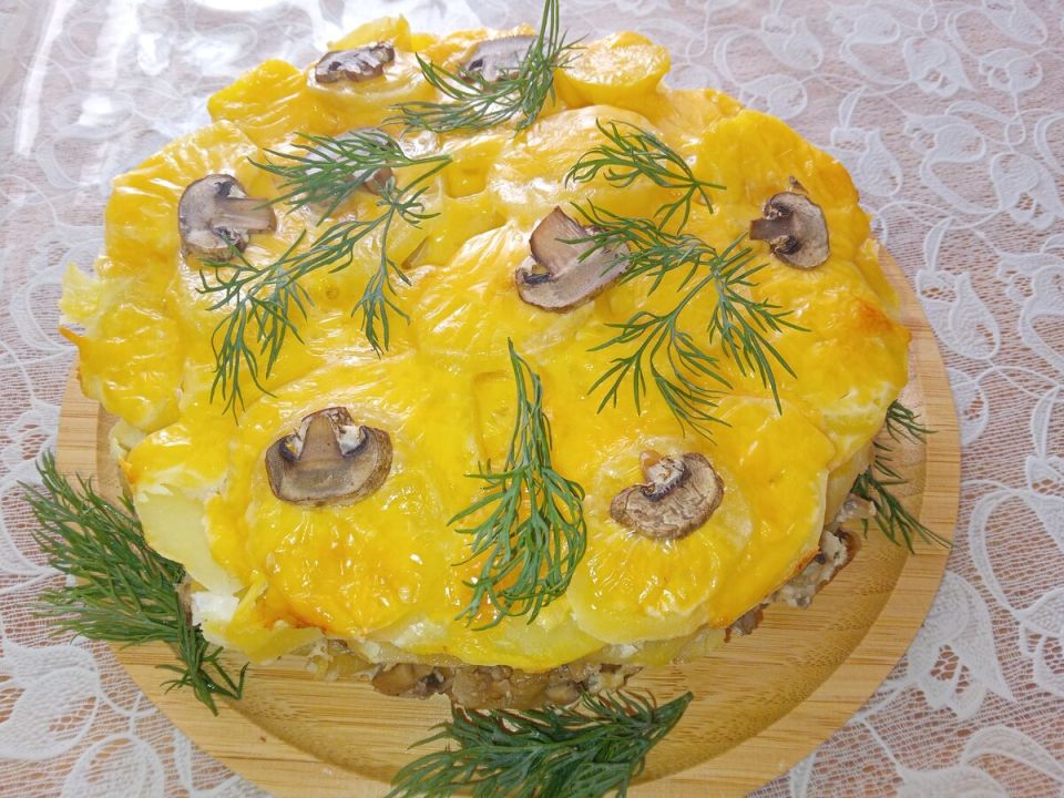 Вкусная картофельно-грибная запеканка для семейного ужина