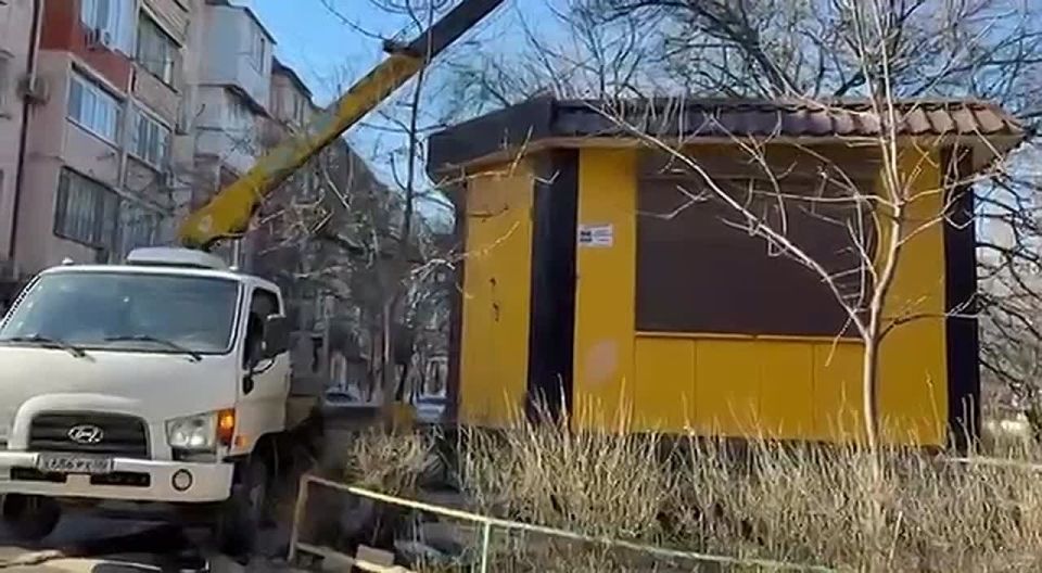 В Махачкале продолжается мониторинг выявления нелегальных торговых объектов, расположенных на муниципальных землях