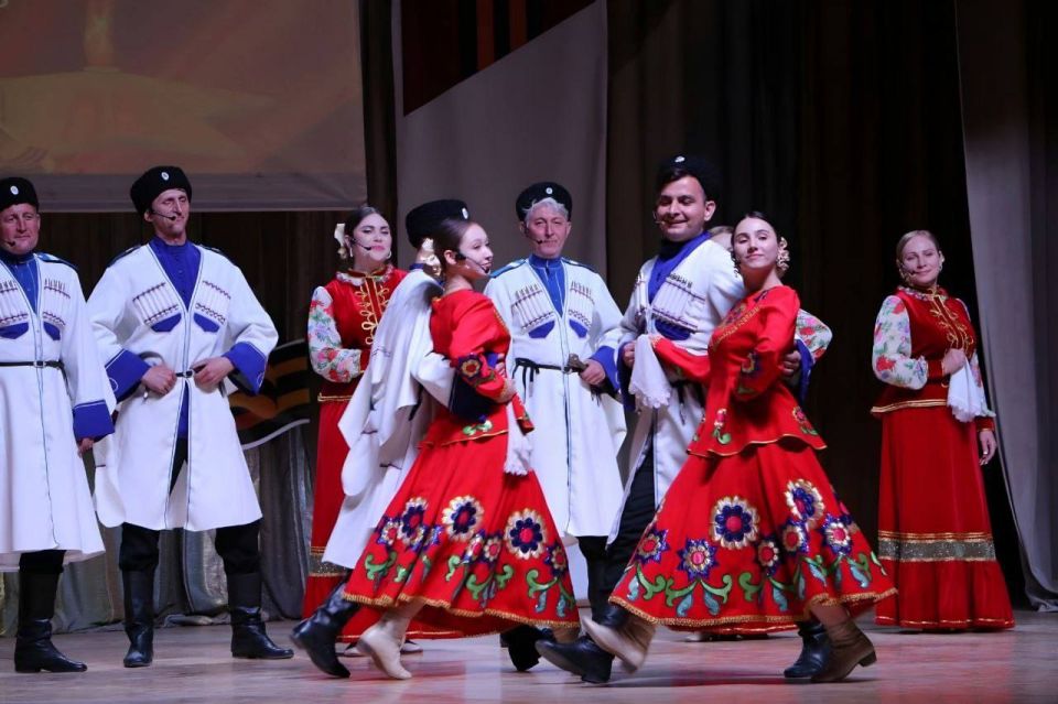 Государственный Кизлярский терский ансамбль казачьей песни теперь носит имя своего основателя