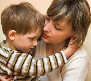 Как помочь детям справиться со страхами: важные советы для родителей