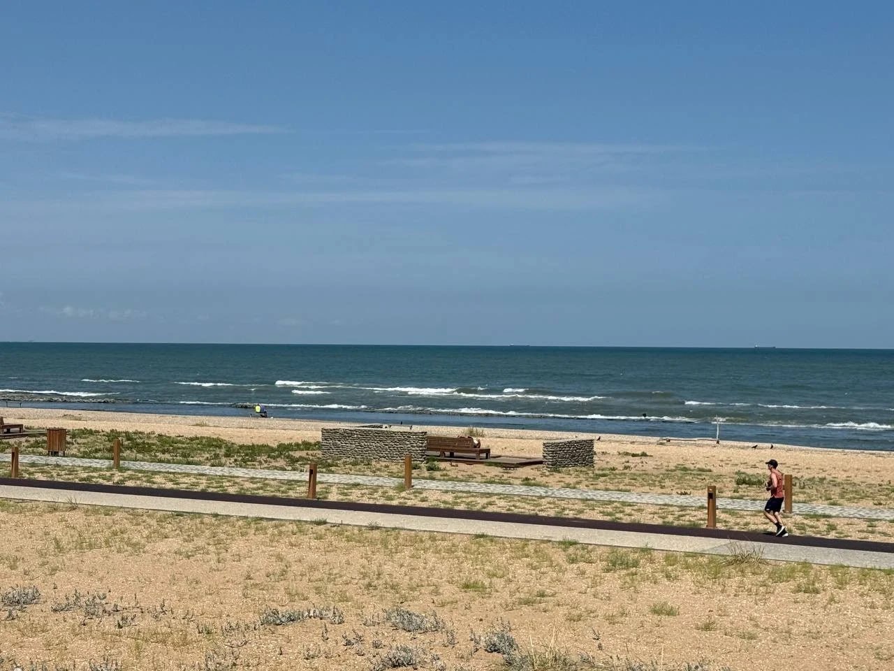 Еще в трех муниципалитетах Дагестана в 2026 году благоустроят пляжные зоны