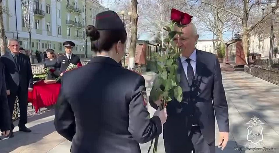 ������������� ��������� ���������� ������� ������� ���������� � ������ ��� ���������