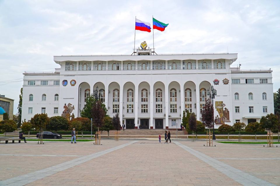 � ������������� ��������� ��������� � ���������� ������ ����� �����������