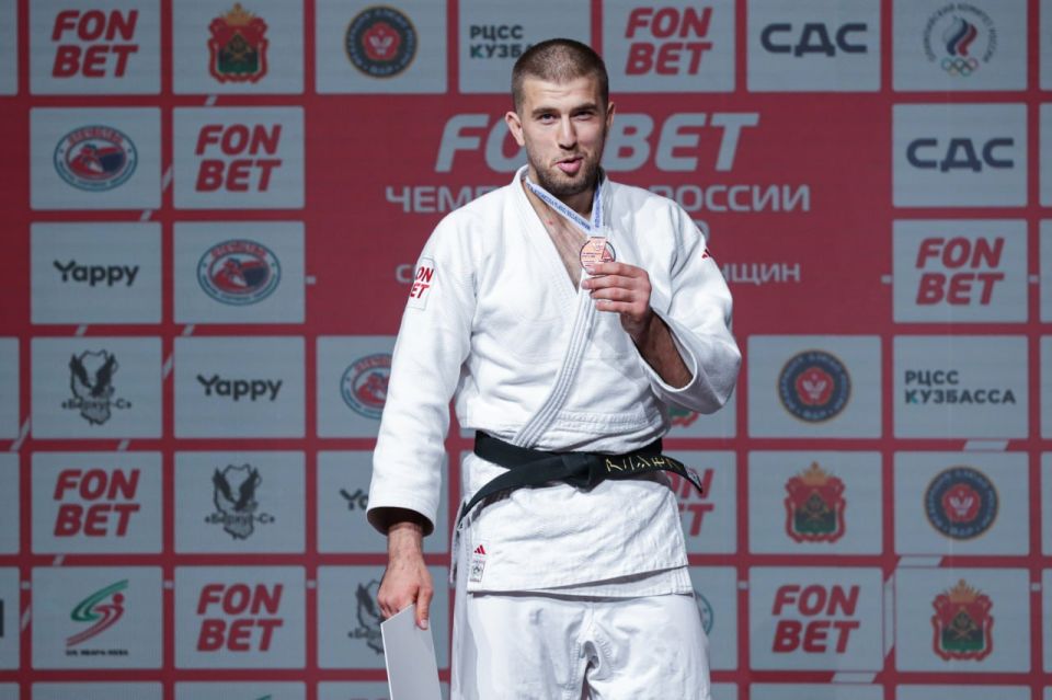 � ��������� (����������) ������ ���� ����� ������ �� �����, ��������� �������� �������� ���� ����������� �������������� ����� ����� ������ ������� (90 ��)