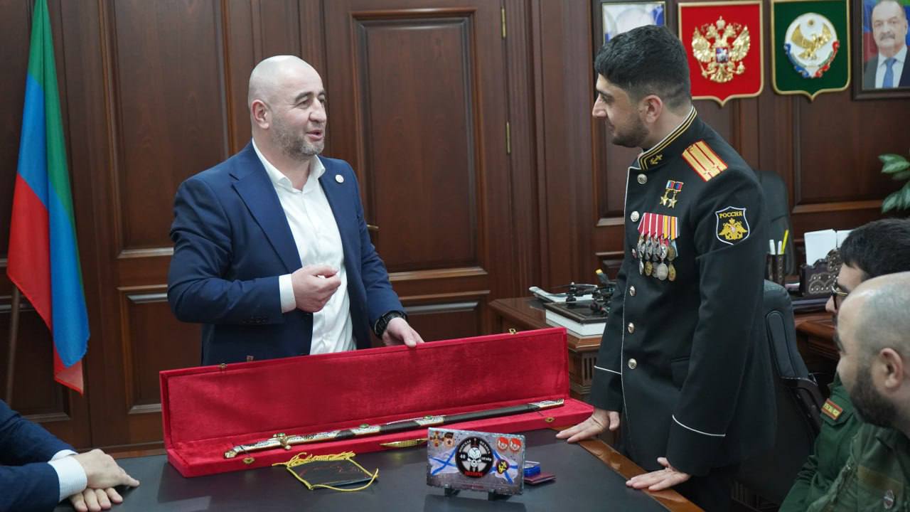 Герой России Хантемир Султанов посетил Дагестанские Огни