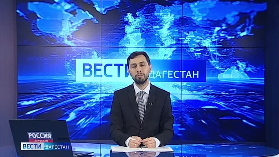 Председатель правительства Дагестана Абдулмуслим Абдулмуслимов посетил колледж туризма и сервиса