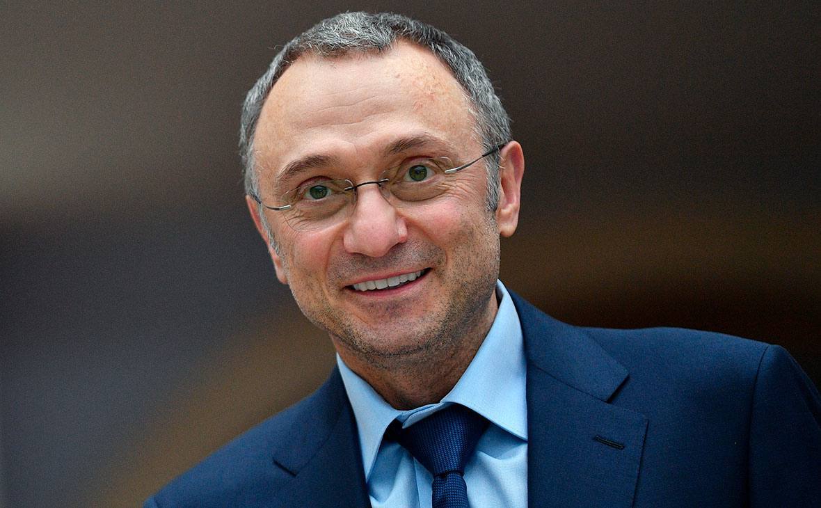 Абдулмуслим Абдулмуслимов поздравил Сулеймана Керимова с 60-летним юбилеем