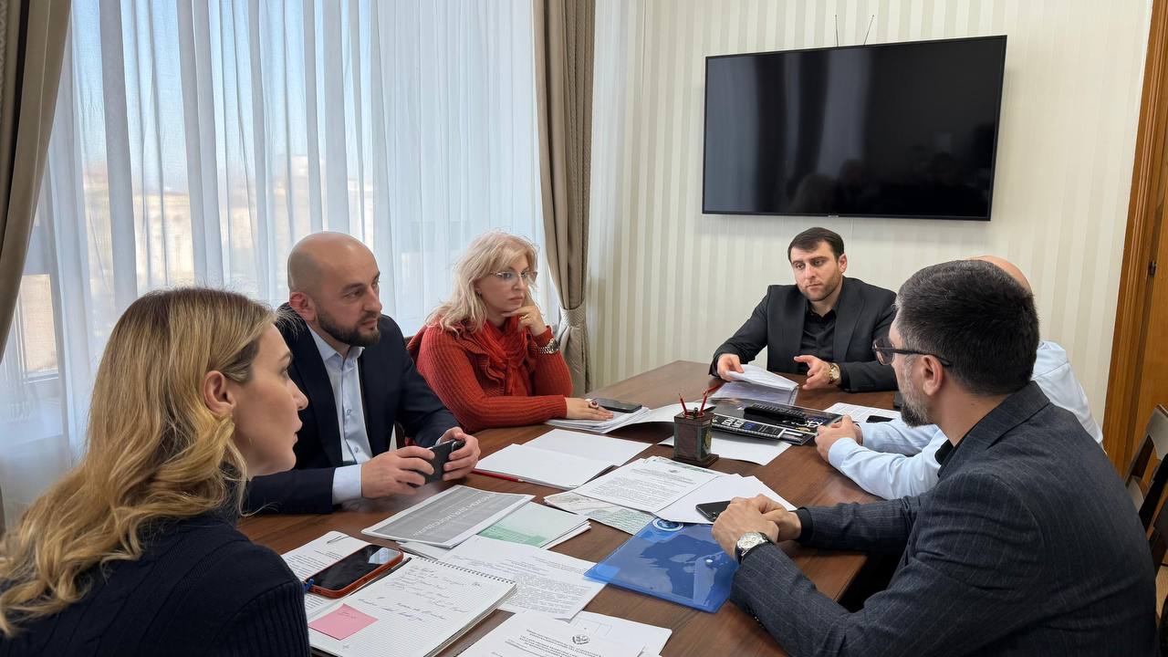 Эмилия Шахабутиновна: Создаем первую городскую молодежную инфраструктуру Эмилия Шахабутиновна: Создаем первую городскую молодежную инфраструктуру