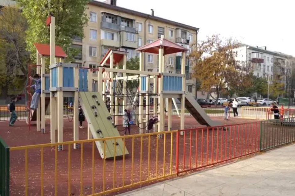 В Махачкале в этом году благоустроят 17 общественных пространств и дворов