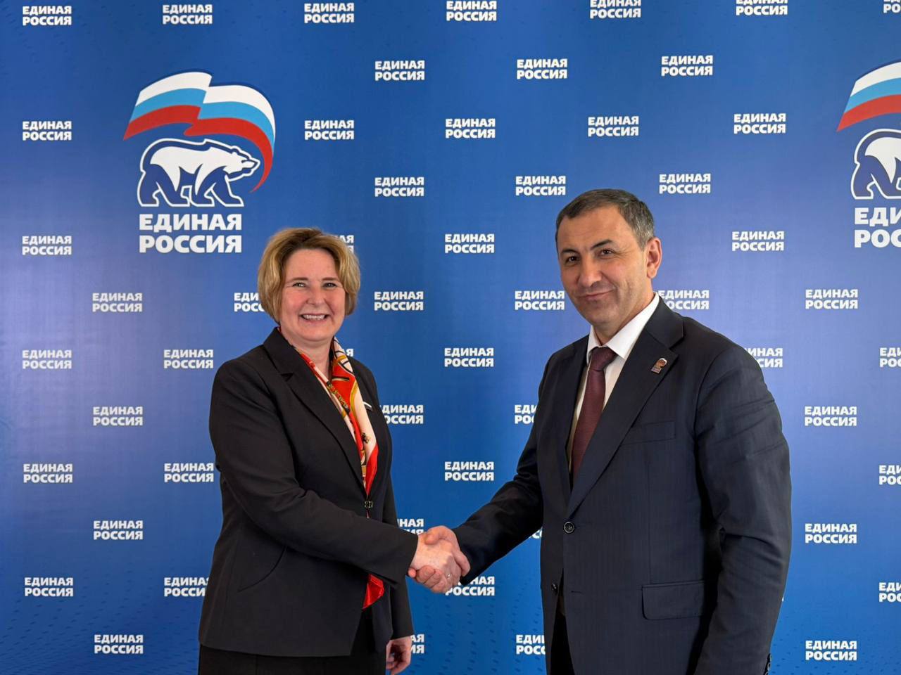 Хиби Алиев представил Дагестан на федеральном форуме партпроекта «Школа ЖКХ» в Москве Хиби Алиев представил Дагестан на федеральном форуме партпроекта «Школа ЖКХ» в Москве