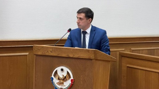 В Махачкале продолжается работа по санитарной очистке и благоустройству городских территорий