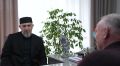 Борис Гонцов: *Председатель Совета имамов г. Каспийск Абдуллахаджи Хидирбеков встретился с главой города Борисом Ивановичем Гонцовым.*