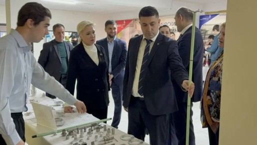 ����� ���������� ������� ���������� ������ � �������� �������������� � �������