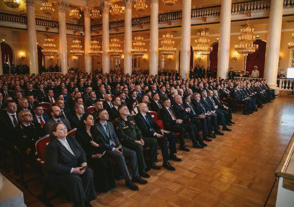 Ризван Газимагомедов принял участие в итоговом заседании коллегии Минтранса России Ризван Газимагомедов принял участие в итоговом заседании коллегии Минтранса России