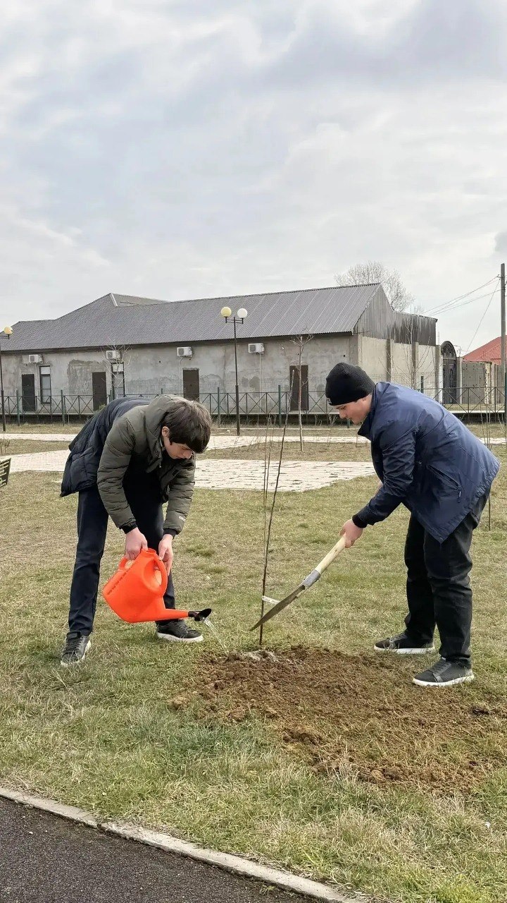 Учащиеся Коркмаскалинской школы приняли участие в акции «Сады памяти», посвящённой памяти погибших во время Великой Отечественной войны Учащиеся Коркмаскалинской школы приняли участие в акции «Сады памяти», посвящённой памяти погибших во время Великой Отечественной войны