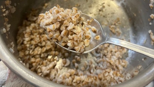 Как защитить желчный пузырь: 5 продуктов, от которых стоит отказаться после 55