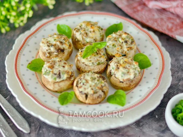 Непревзойденные начинкы: фаршированные шампиньоны на новогоднем столе