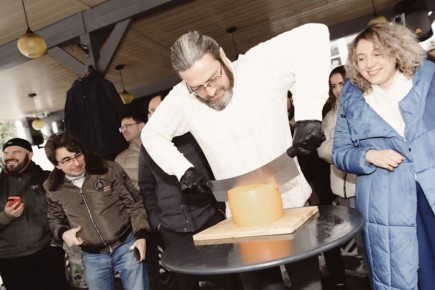 Ремесленные сыровары: Как найти своего покупателя в современном мире