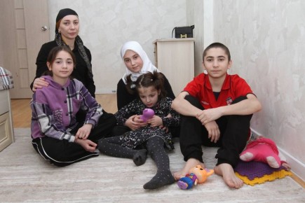 Каждая встреча с вдовами участников СВО – это особая история сильных духом женщин, которые достойно несут на себе все заботы по воспитанию детей и готовы преодолеть любые сложности ради их благополучия