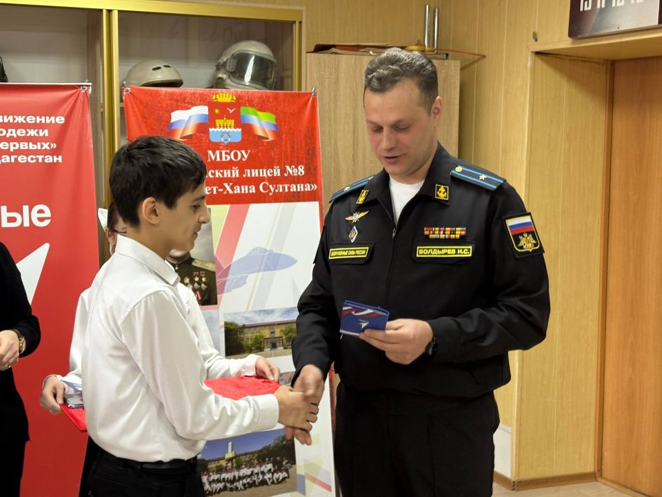 � ��������� ���������� ���� ��� 4 � ���� ����� 8 ������ ����� ���-�������� ������!�, � ����� ������ ���� � ��� ������������� ����� � �������