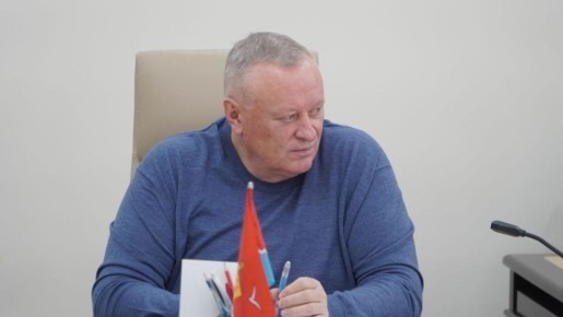 Глава Города Каспийска Борис Гонцов провёл еженедельное совещание с руководителями городских управлений и отделов