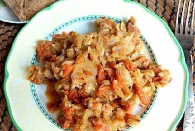 Капуста со свининой: три способа вкусно приготовить любимое блюдо