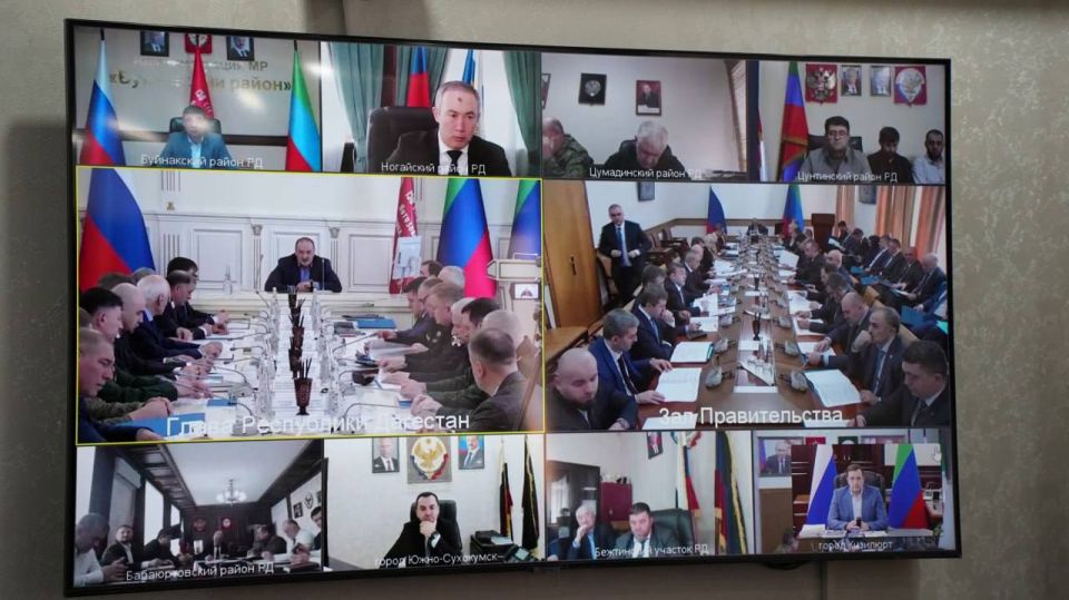 Корголи Корголиев принял участие в заседании Республиканской призывной комиссии и Оперативного штаба РД