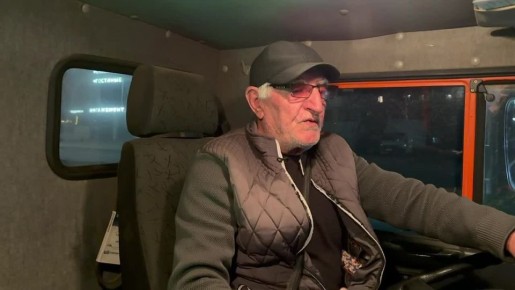 Дядя Низамудин уже пять лет трудится водителем в МБУ «Благоустройство»
