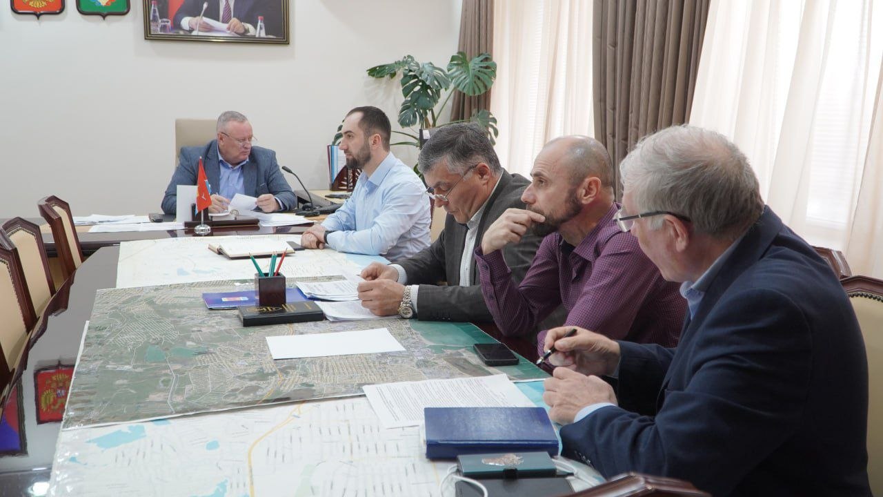 Сегодня под председательством Главы Республики Дагестан Сергея Меликова состоялось заседание Антитеррористической комиссии Сегодня под председательством Главы Республики Дагестан Сергея Меликова состоялось заседание Антитеррористической комиссии