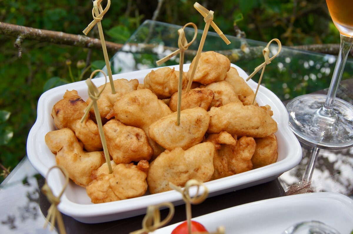 Рыба в газированной панировке: идеальная закуска для ваших праздников