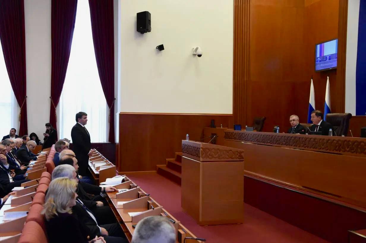 «Махачкала постепенно обретает облик, которого достойна» – Заур Аскендеров «Махачкала постепенно обретает облик, которого достойна» – Заур Аскендеров