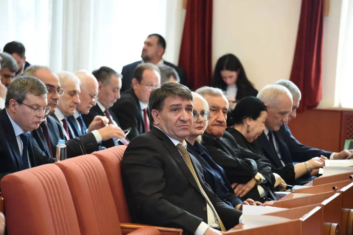 «Махачкала постепенно обретает облик, которого достойна» – Заур Аскендеров