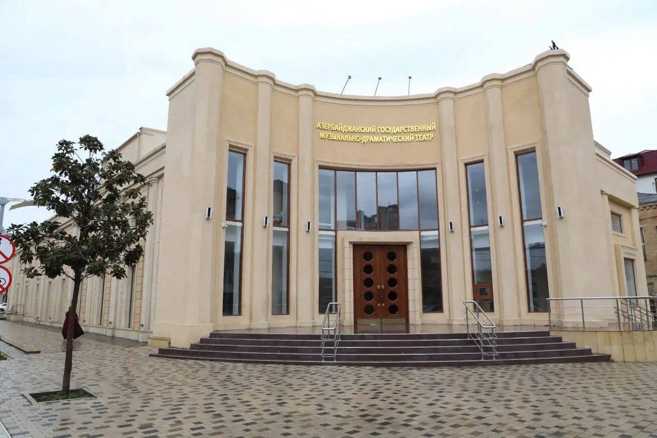 Ольга Любимова: Президент России Владимир Владимирович Путин открыл обновленный Азербайджанский государственный музыкально-драматический театр в Дербенте Ольга Любимова: Президент России Владимир Владимирович Путин открыл обновленный Азербайджанский государственный музыкально-драматический театр в Дербенте