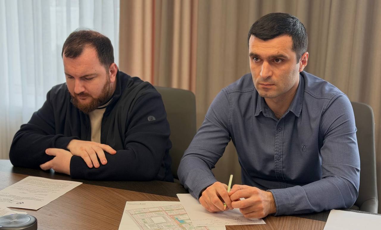 В Минстрое Дагестана обсудили реализацию проекта комплексного развития территории «Ипподром» В Минстрое Дагестана обсудили реализацию проекта комплексного развития территории «Ипподром»