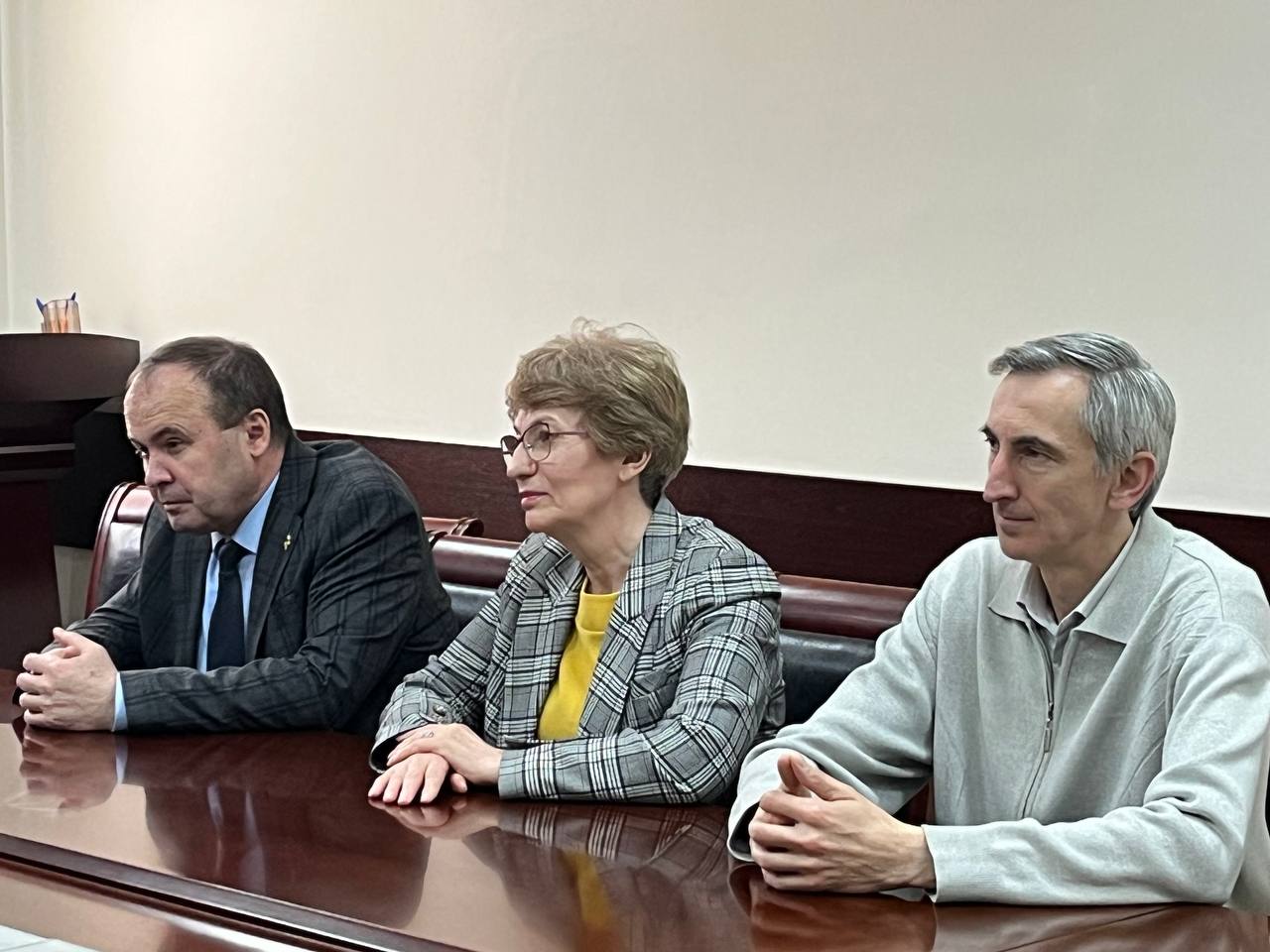 В Минюсте РД состоялась рабочая встреча с делегацией Архивной службы Республики Северная Осетия - Алания В Минюсте РД состоялась рабочая встреча с делегацией Архивной службы Республики Северная Осетия - Алания