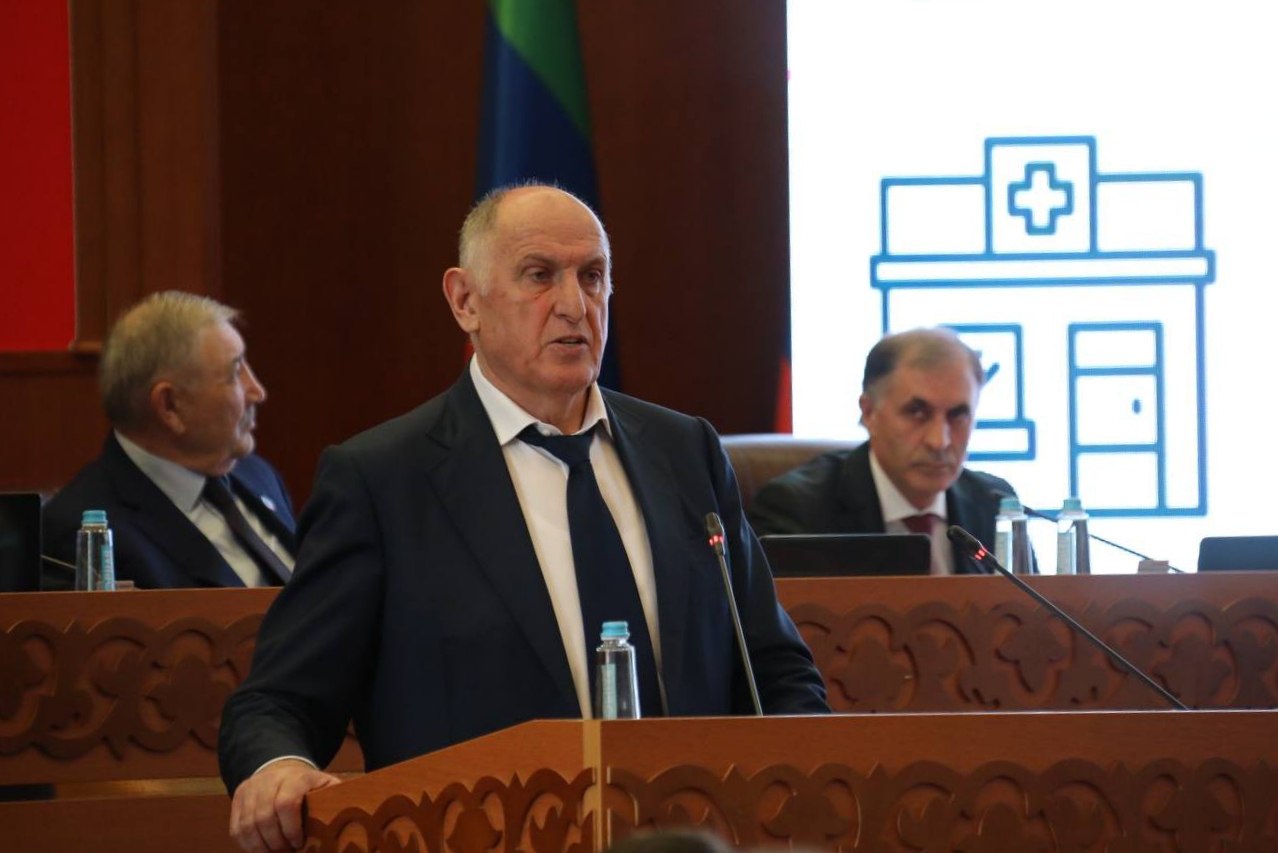 Участники Общественного и Экспертного советов при Министерстве по национальной политике и делам религий РД, представители подведомственных Миннацу региона учреждений, а также общественных организаций прокомментировали... Участники Общественного и Экспертного советов при Министерстве по национальной политике и делам религий РД, представители подведомственных Миннацу региона учреждений, а также общественных организаций прокомментировали...