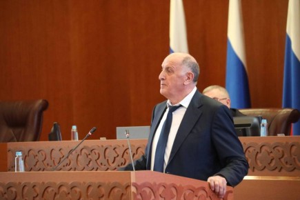 Сегодня на сессии Народного Собрания Дагестана заслушали отчет Правительства республики