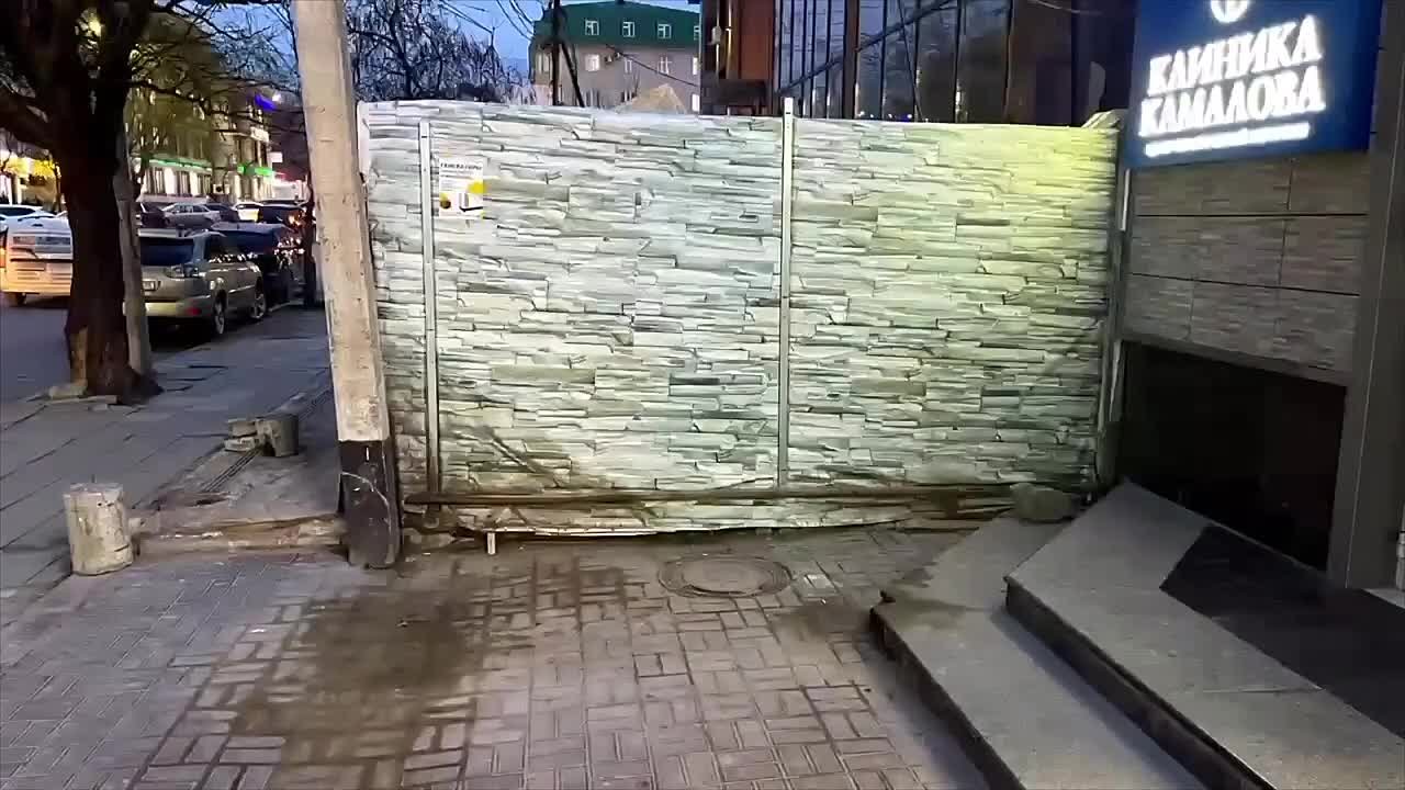 Несколько генераторов, установленных с нарушениями, демонтировали в Махачкале для освобождения муниципальной территории