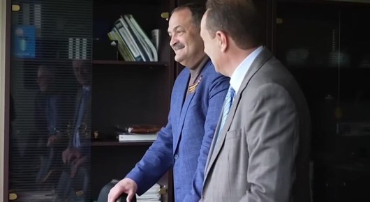 � ��������� �������� ������ ����� ������������ ���������� ����