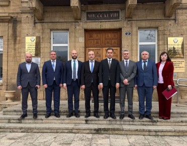 ��� ������� � �������� ���������������� ������ � ������� �������: