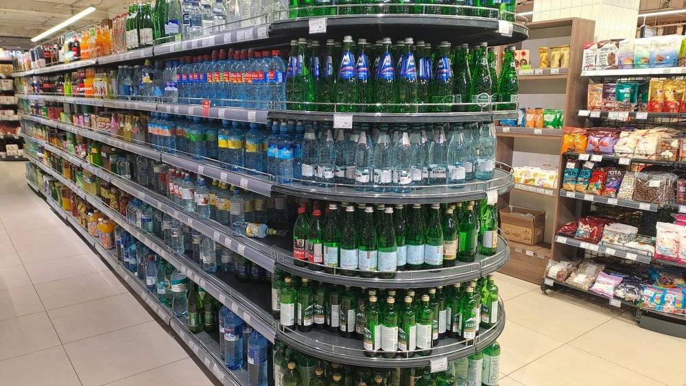 В Дагестане проверяют цены на питьевую воду в сетевых магазинах В Дагестане проверяют цены на питьевую воду в сетевых магазинах